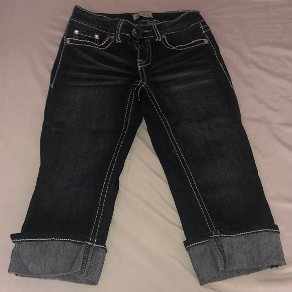 Capri pants - Picture 1 of 2